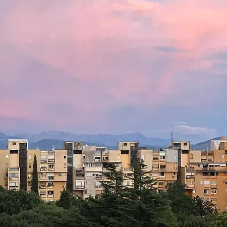 Apartmán Oasis - Two Bedroom In Blok 5