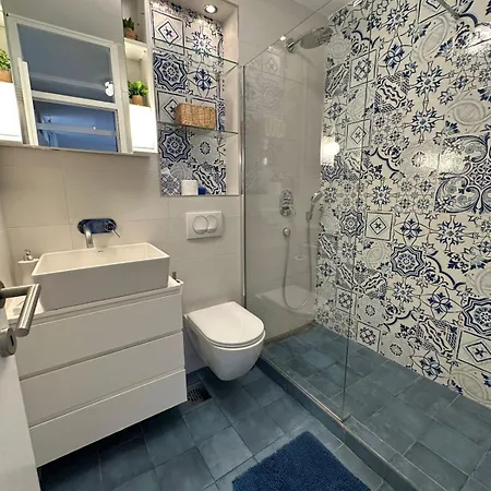 Апартаменты Oasis - Two Bedroom In Blok 5 *