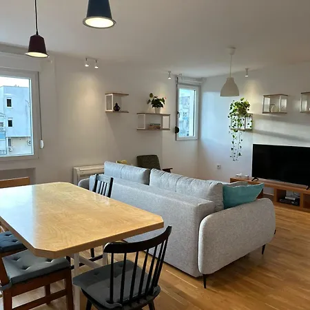 Oasis - Two Bedroom In Blok 5 Apartmán Podgorica