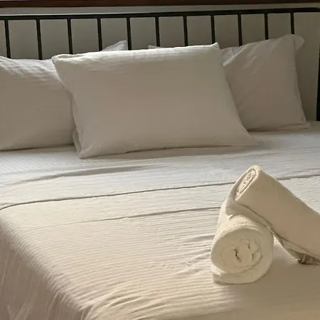 Oasis - Two Bedroom In Blok 5 Подгорица
